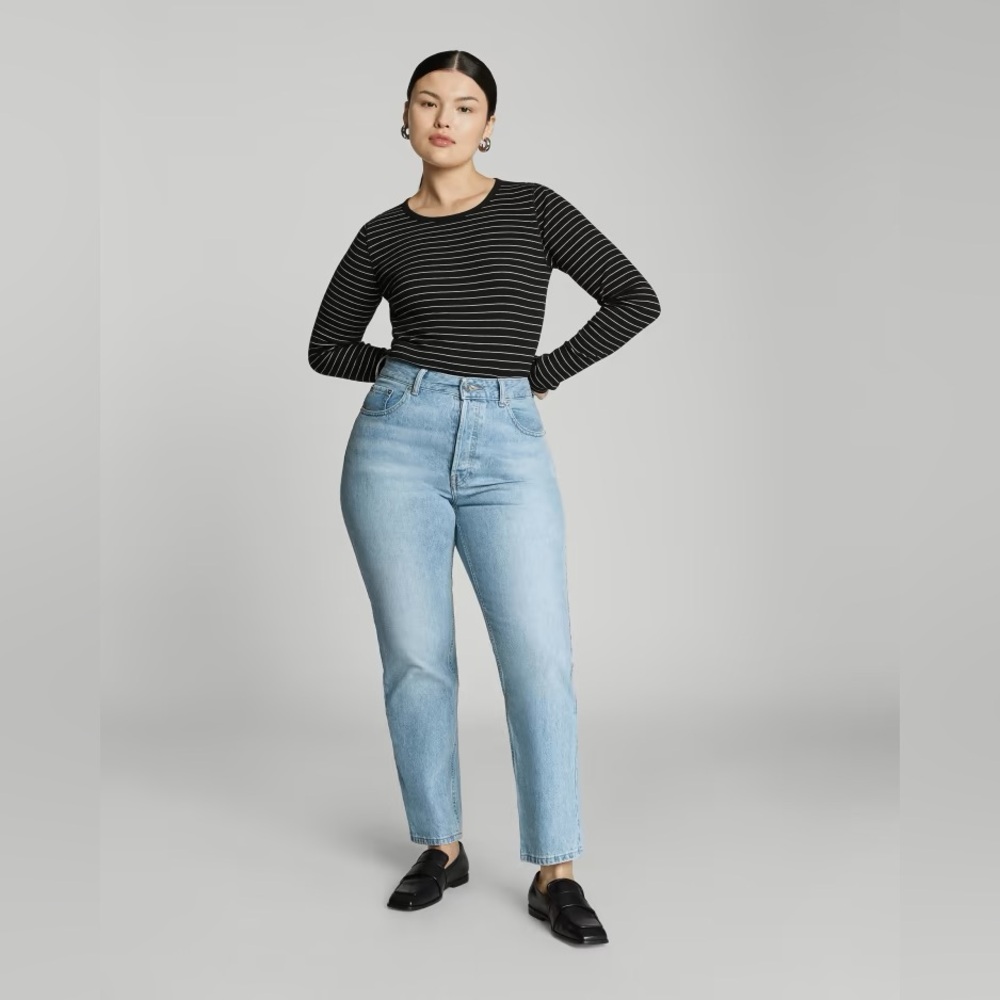 Everlane Curvy 90’s Cheeky Straight Jean (27 Ankle)